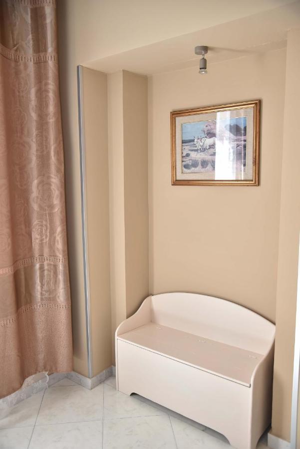 Dafne E Apollo Apartment ポンペイ エクステリア 写真